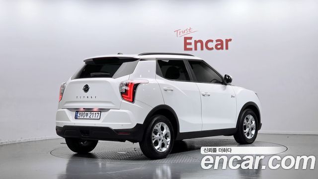 KG Mobility (SsangYong) Very New Tivoli Gasoline 1.5 2WD V3 2021 — фото 2