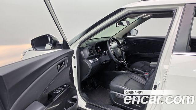 KG Mobility (SsangYong) Very New Tivoli Gasoline 1.5 2WD V3 2021 — фото 10