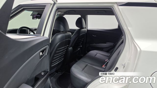 KG Mobility (SsangYong) Very New Tivoli Gasoline 1.5 2WD V3 2021 — фото 11