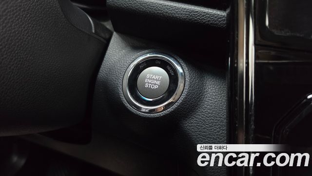 KG Mobility (SsangYong) Very New Tivoli Gasoline 1.5 2WD V3 2021 — фото 19