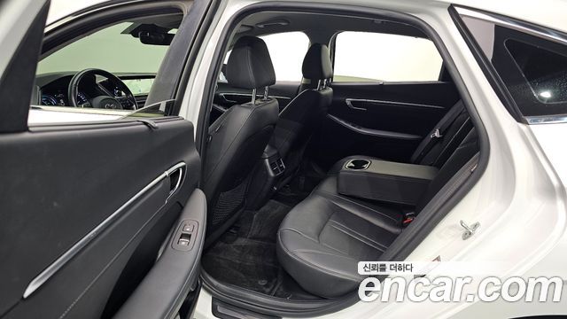 Hyundai Sonata Hybrid (DN8) Premium Plus 2022 — фото 12