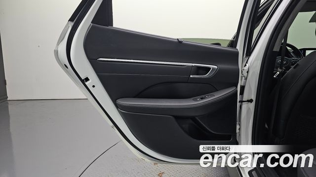 Hyundai Sonata Hybrid (DN8) Premium Plus 2022 — фото 25