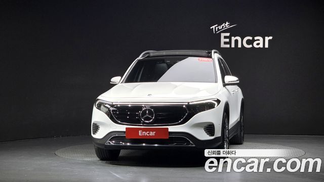Mercedes-Benz EQB (X243) EQB300 4MATIC 2023 — фото 3