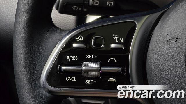 Mercedes-Benz EQB (X243) EQB300 4MATIC 2023 — фото 21