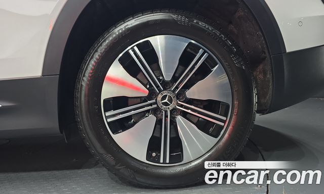 Mercedes-Benz EQB (X243) EQB300 4MATIC 2023 — фото 27