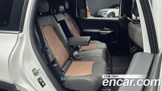 Mercedes-Benz EQB (X243) EQB300 4MATIC 2023 — фото 32