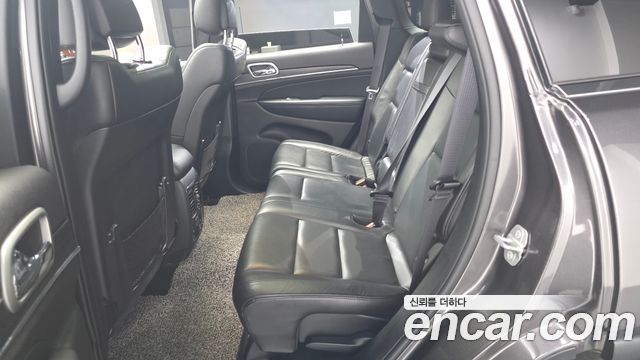 Jeep Grand Cherokee 3.6 Limited WK2 2019 — фото 12