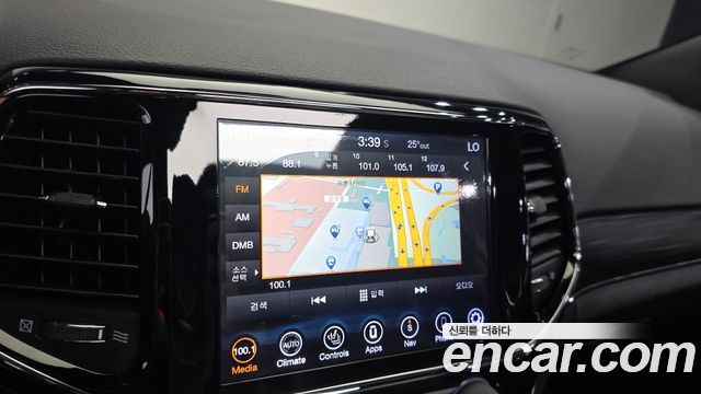 Jeep Grand Cherokee 3.6 Limited WK2 2019 — фото 15