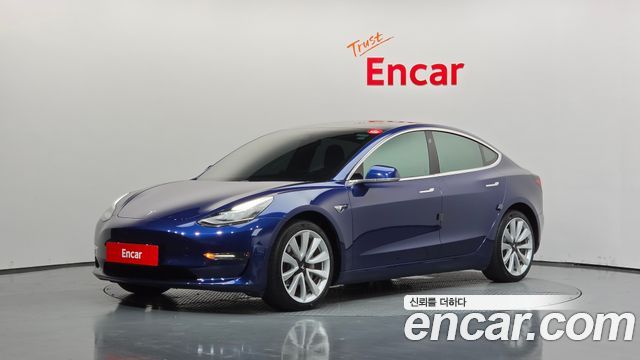 Tesla Model 3 Long Range AWD