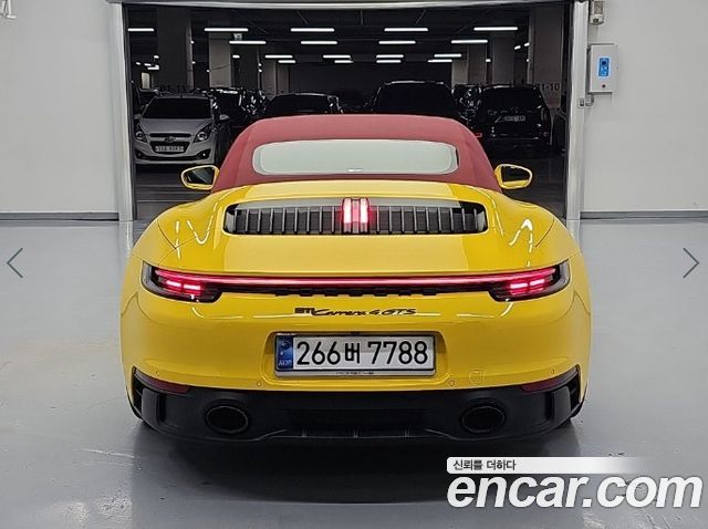 Porsche 911 (992) Carrera 4 GTS Cabriolet 2023 — фото 3