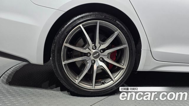 Genesis G70 2.0T AWD Sport Package 2019 — фото 5