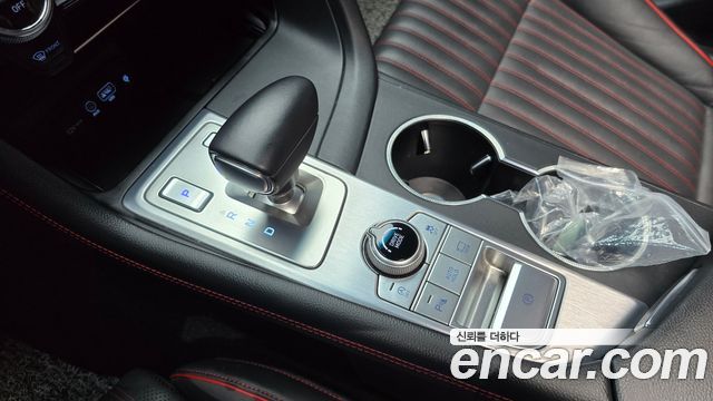 Genesis G70 2.0T AWD Sport Package 2019 — фото 9