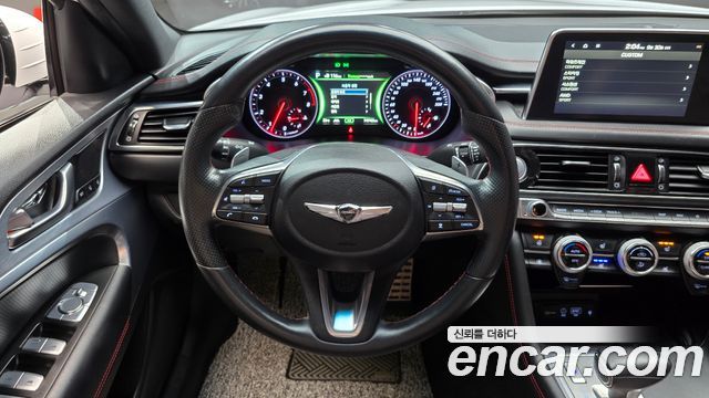 Genesis G70 2.0T AWD Sport Package 2019 — фото 13