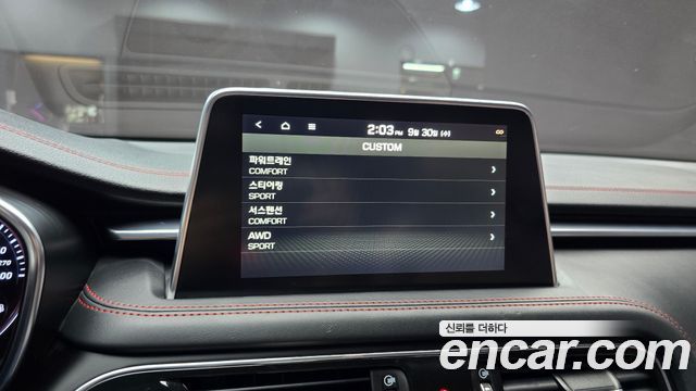 Genesis G70 2.0T AWD Sport Package 2019 — фото 17