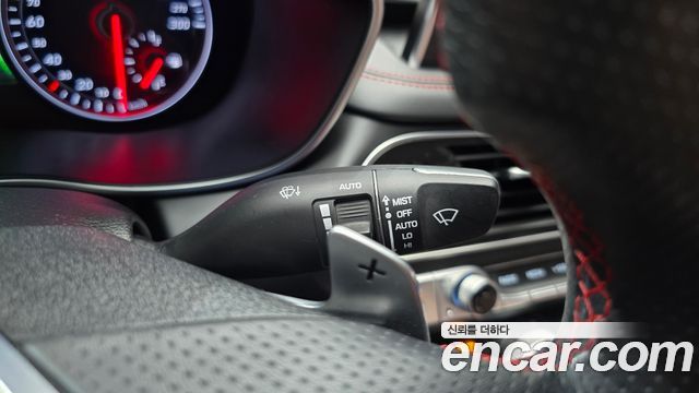 Genesis G70 2.0T AWD Sport Package 2019 — фото 27
