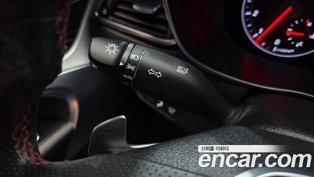 Genesis G70 2.0T AWD Sport Package 2019 — фото 29