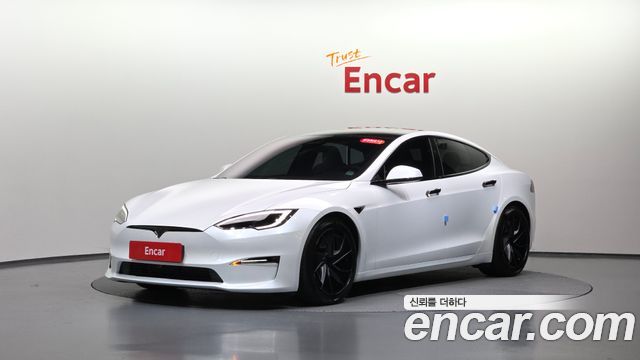 Tesla Model S AWD