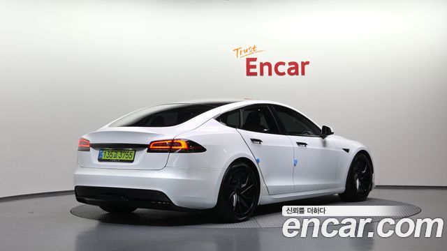 Tesla Model S AWD 2026 — фото 2