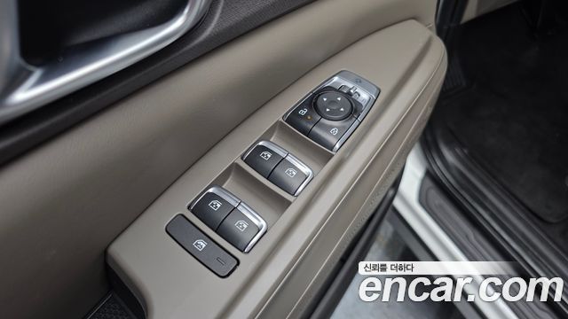 Kia Carnival (IV) HEV 9seater Nobless 2025 — фото 13
