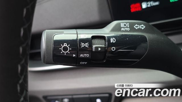 Kia Carnival (IV) HEV 9seater Nobless 2025 — фото 16