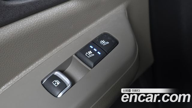 Kia Carnival (IV) HEV 9seater Nobless 2025 — фото 32