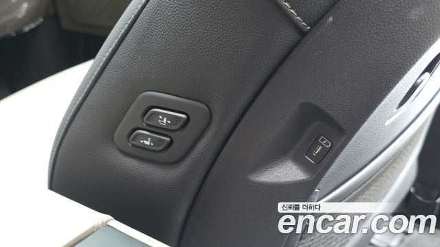 Kia Carnival (IV) HEV 9seater Nobless 2025 — фото 33