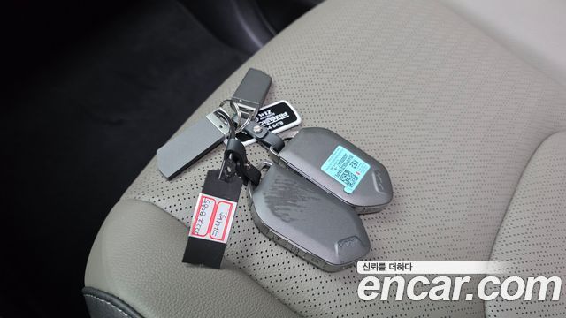 Kia Carnival (IV) HEV 9seater Nobless 2025 — фото 40