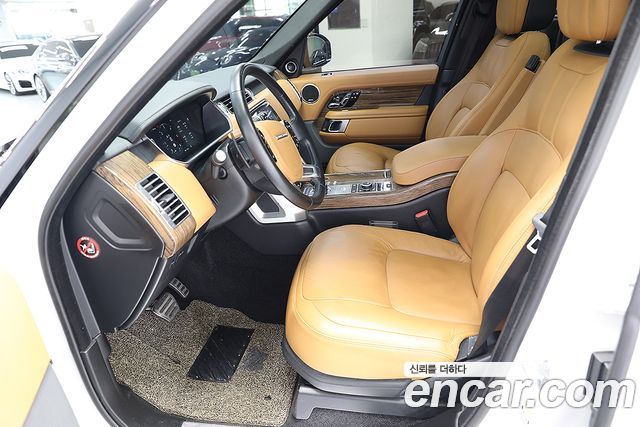 Land Rover Range Rover (IV) D350 Vogue SE Disel 2022 — фото 8