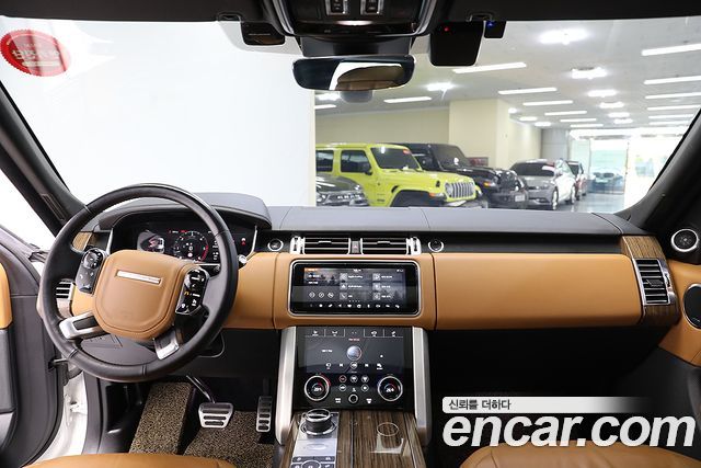 Land Rover Range Rover (IV) D350 Vogue SE Disel 2022 — фото 10