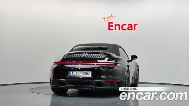 Porsche 911 (992) Carrera 4 GTS Cabriolet 2023 — фото 4