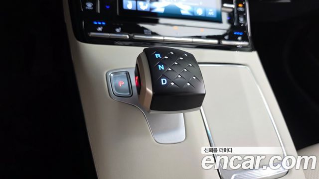 Hyundai Grandeur (IG) 2.5 Le Blanc 2023 — фото 10