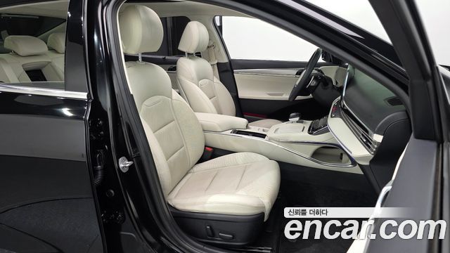 Hyundai Grandeur (IG) 2.5 Le Blanc 2023 — фото 17