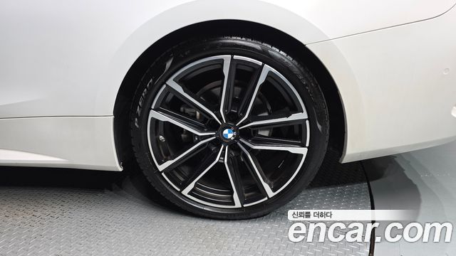 BMW 4 Series (G22) 420i M Sport Convertible 2024 — фото 21