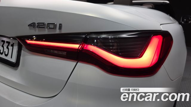 BMW 4 Series (G22) 420i M Sport Convertible 2024 — фото 23