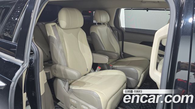 Kia Carnival (IV) Diesel 7-Seater Signature 2021 — фото 11