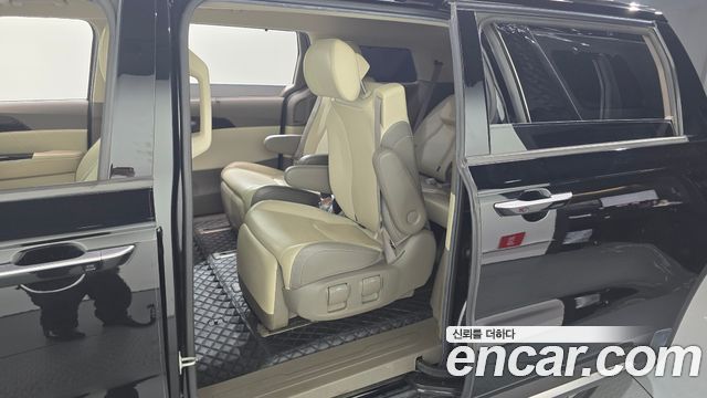 Kia Carnival (IV) Diesel 7-Seater Signature 2021 — фото 12