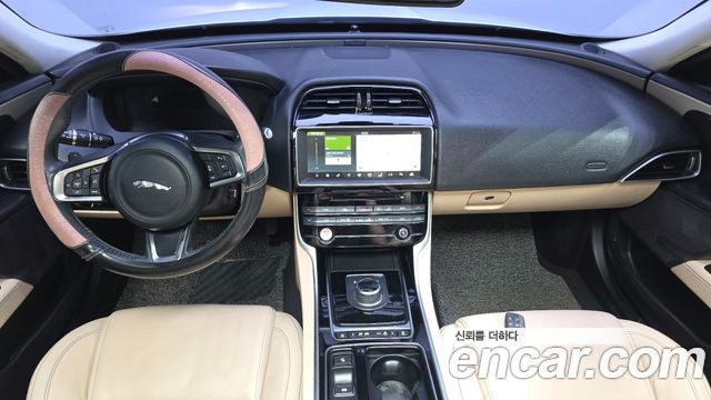 Jaguar XE 20d Prestige 2018 — фото 7