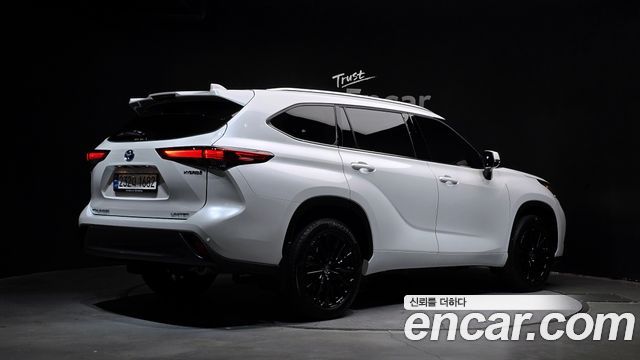 Toyota Highlander (IV) 2.5 4WD Limited 2023 — фото 2