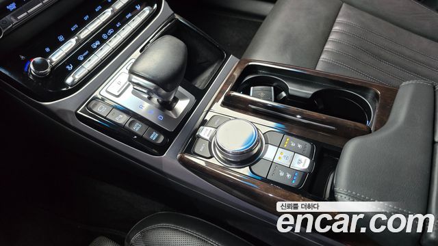 Genesis EQ900 3.3 T-GDI AWD Premiun Luxury 2018 — фото 9