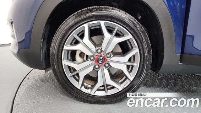 Kia Seltos Gasoline 1.6 Turbo 2WD Signature 2021 — фото 5