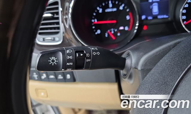 Kia Carnival 9-Seater Noblesse Special 2019 — фото 14