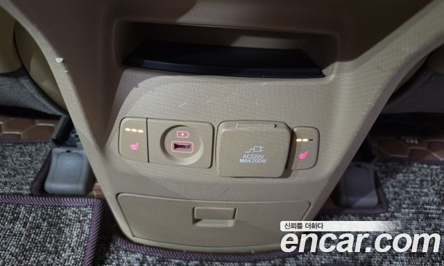 Kia Carnival 9-Seater Noblesse Special 2019 — фото 29