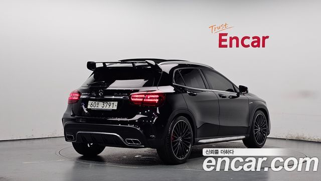 Mercedes-Benz GLA-Class (X156) GLA45 AMG 4MATIC 2019 — фото 2