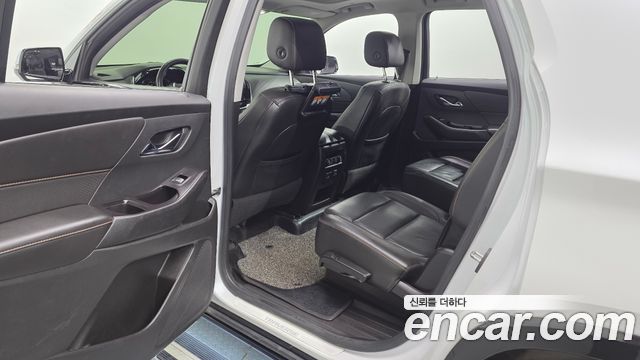 Chevrolet Traverse 3.6 AWD Redline 2020 — фото 12