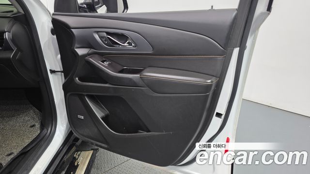 Chevrolet Traverse 3.6 AWD Redline 2020 — фото 23