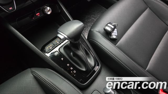 Kia Stonic 1.4 Trendy 2020 — фото 9