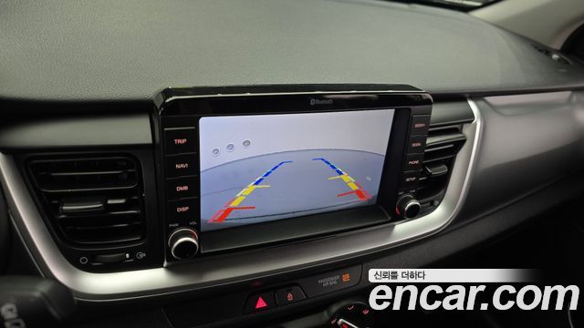 Kia Stonic 1.4 Trendy 2020 — фото 14