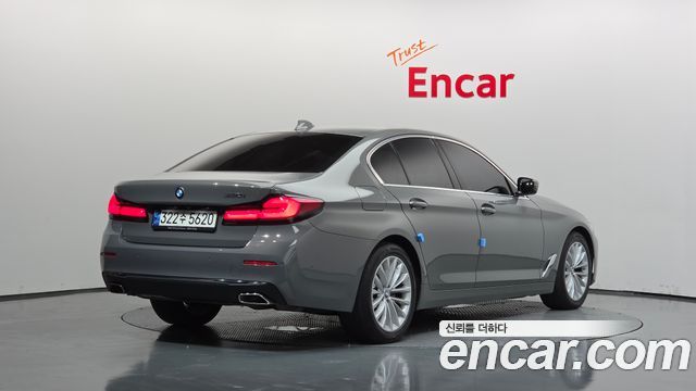 BMW 5 Series (G30) 520i Luxury 2021 — фото 2