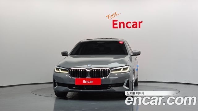 BMW 5 Series (G30) 520i Luxury 2021 — фото 3