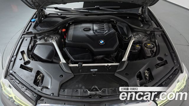 BMW 5 Series (G30) 520i Luxury 2021 — фото 6